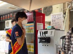 -三个渔夫·蒸汽海鲜(小白楼店)