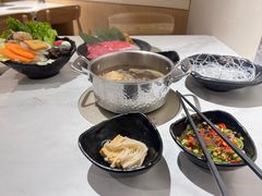 -呷哺呷哺 黄金牧场 (新中关购物中心店)