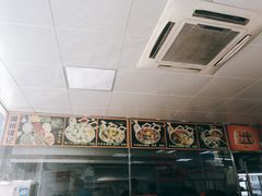 -华威达牛庄(黄埔大道西店)
