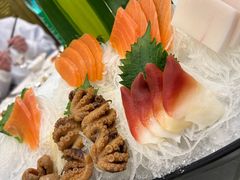 刺身三文鱼-湖北三五醇酒店·35年新楚菜