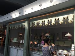 -ladurée(戴高乐机场T 2F店)