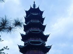 -龙华寺