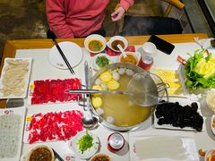 -焯牛潮汕牛肉火锅(云峰街创始店)