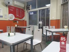 大堂-海平馄饨(逍遥二路店)