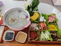 -东方爱堡国际月子会所·产后康复(兴化店)
