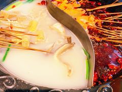 牛油鸳鸯锅底-8号苑自助烤场(西单店)