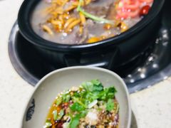 -九寨沟特色牦牛肉汤锅
