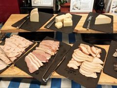 -圣丰索菲特·2 On 988 Café 自助餐厅