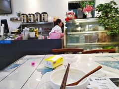 -米思·粥铺(彩虹汇店)