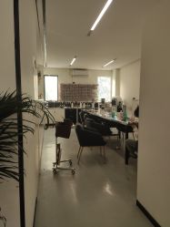 -T8 SALON