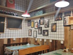 -蜗牛小馆醉乡民谣云南菜(惠新西里店)