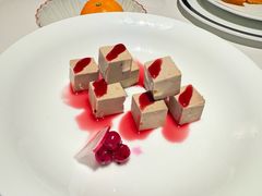 -新荣记(BFC外滩金融中心店)