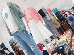 -优衣库(广州天河领展广场店)