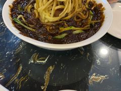炸酱面-桃园中华料理炸酱面(燕儿岛路店)