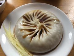 蟹粉汤包-花悦豆香