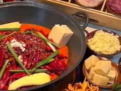 -芈重山老火锅(广州首店)