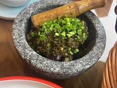 -有红鸡毛店·川菜(建设路店)