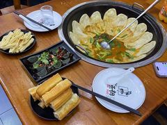 -曹丞相·地锅鸡·地锅鱼(武林店)