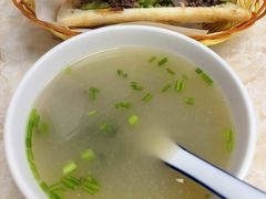 -河间正宗驴肉火烧(听海居店)