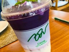-Chom Cafe and Restaurant