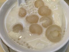 -晶晶甜品(发昌大厦店)