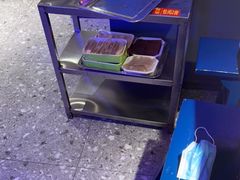 -钢管厂五区小郡肝串串香(滨江店)
