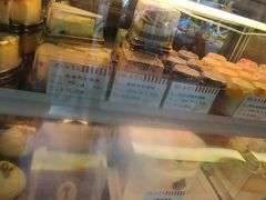 -红宝石·鲜奶小方·海派西点房(丰庄店)