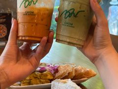 -Chom Cafe and Restaurant