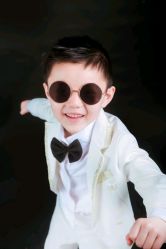 -爱儿宝孕妇儿童亲子摄影(月亮河店)