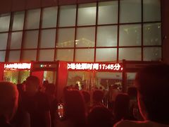 -灵玲国际马戏城