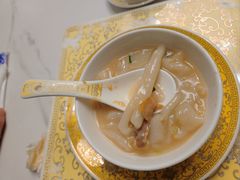 -鹏城人家海鲜酒家·23年老字号(较场尾店)