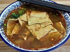 麻辣豆腐皮-老字号杨坡红油米线腊汁肉夹馍(东四道巷店)