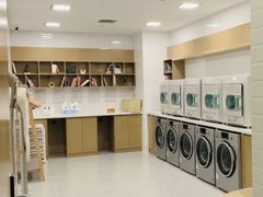 -苏州工业园区奥特莱斯亚朵酒店