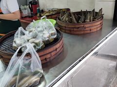 -丽华叶儿粑总汇