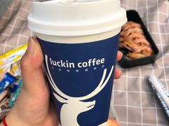 -瑞幸咖啡(杭州绿地中央店)