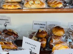 -雀食面包店(钟楼店)