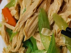 -清真吴记门钉肉饼·喜多利