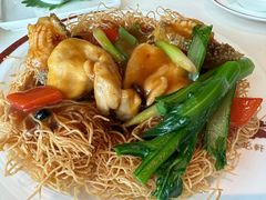 豉椒鲜鲍鸡球脆面-天龙轩(香港丽思卡尔顿酒店)