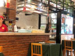 大堂-广东仔港式茶餐厅(银泰店)