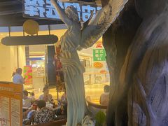 -暴风岛沉浸式体验馆(百联世纪店)