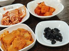 辣白菜-釜山豚骨汤饭(芝罘万达广场店)
