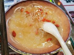 -双燕楼·手工馄饨·汤面小吃(世纪汇店)