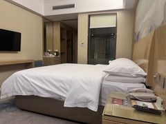 -维也纳酒店(重庆西站巴国城店)