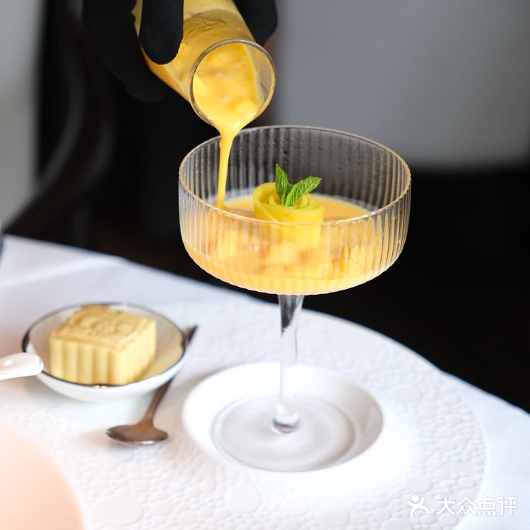 深圳商务宴请不会错的高端餐厅|花悦庭CHEF