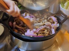 -胡须佬鸡煲四季火锅店(石厦西村直营店)