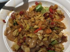-呷湘厨·鱼汤捞饭·剁椒鱼头·辣椒炒肉(国家会展中心店)