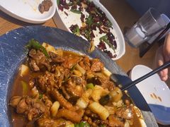-俭寨大盘鸡·手抓肉·烧烤新疆菜(乌苏路店)