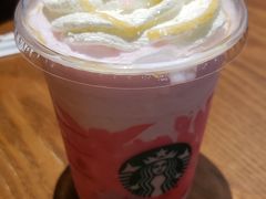 -星巴克(武汉湘隆时代广场店)