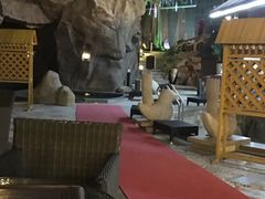 -裕龙汤泉