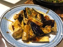 果仁脆皮茄子-后海16号·北京私房菜